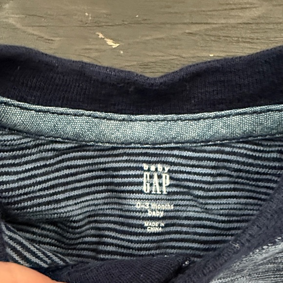 GAP Blue Long Sleeve Bodysuit - Picture 2 of 4